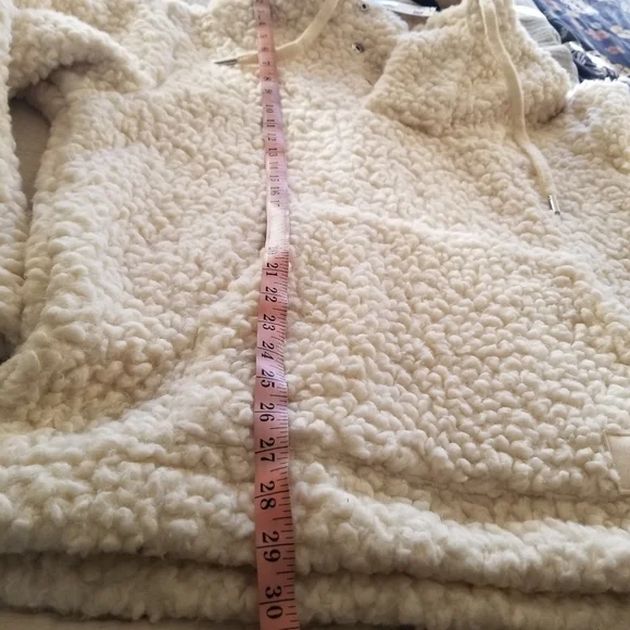 AMI | NWT Faux Shearling Hoodie - Picture 12 of 13